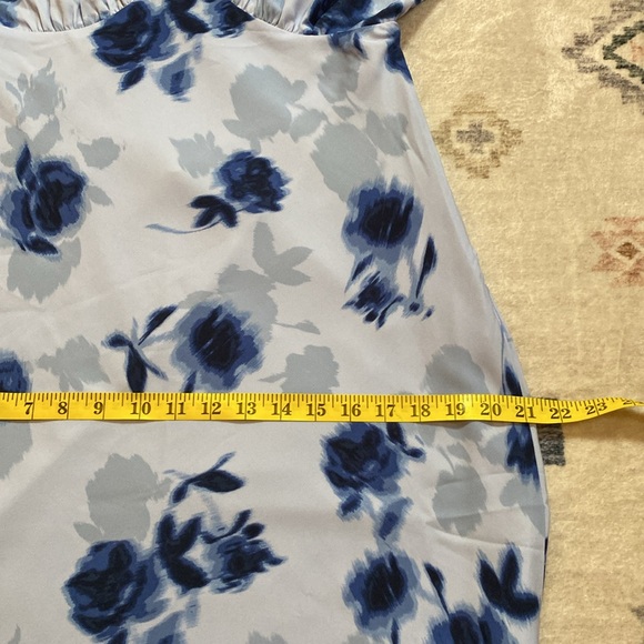 Abercrombie & Fitch NWT Maxi Dress Puff sleeve tie back slip Blue Floral size L - Picture 14 of 16